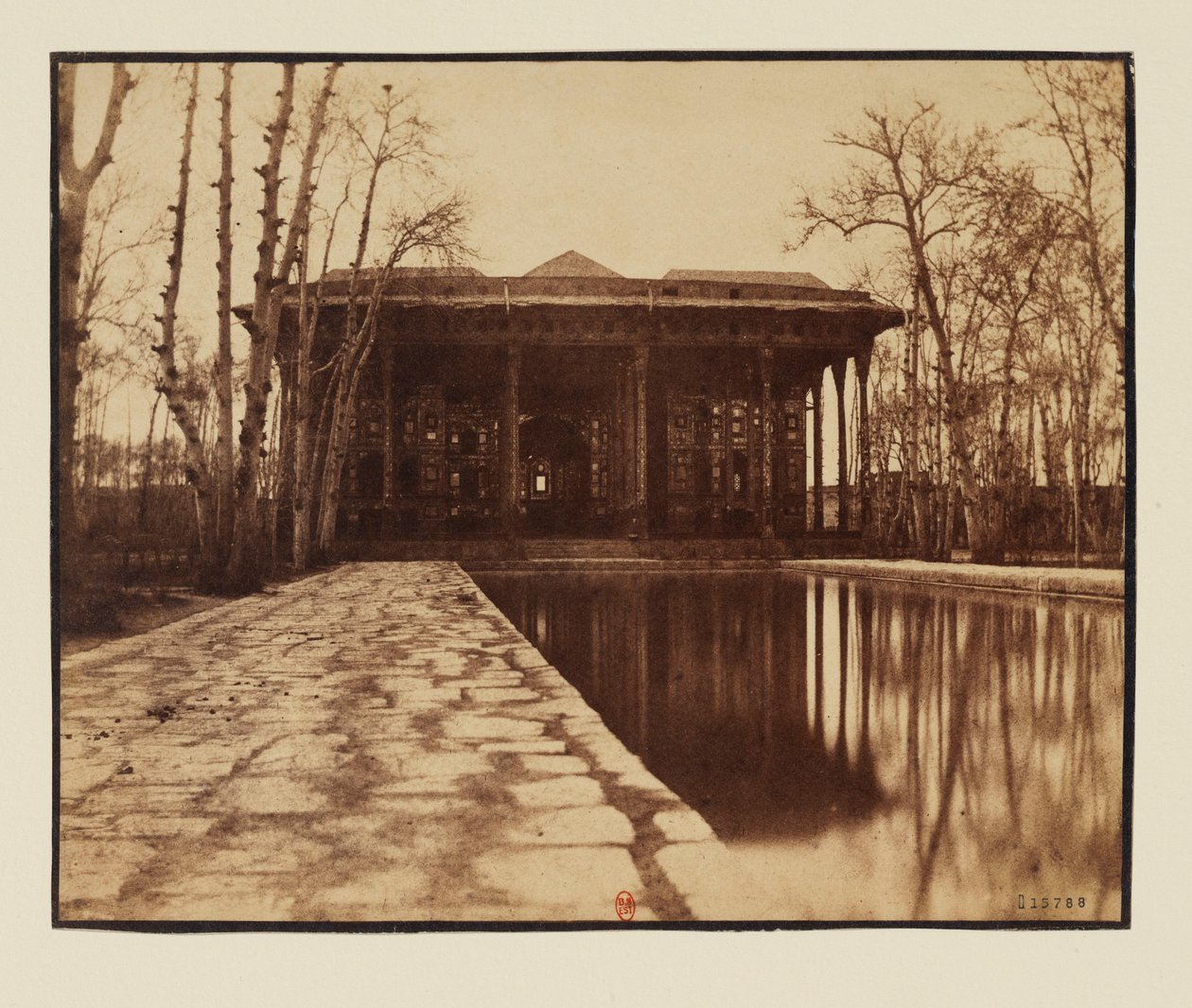 İsfahan, Kırk Sütun Sarayı Çihil Sotun by Luigi Pesce