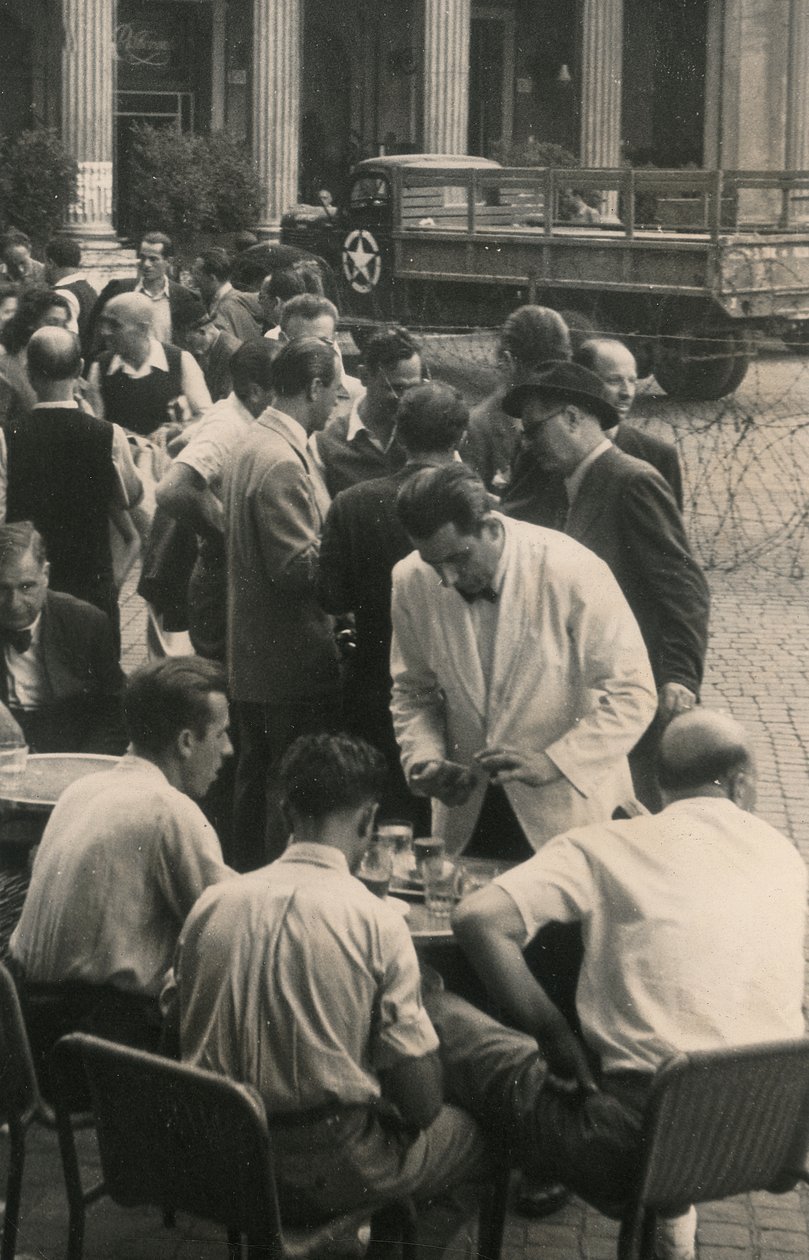  by Luigi Leoni