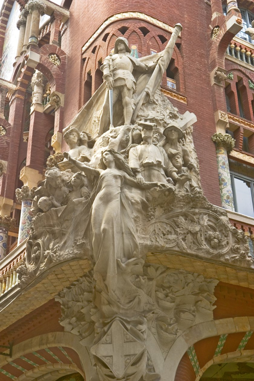 Sütun, 1908 by Luis Domenech i Montaner
