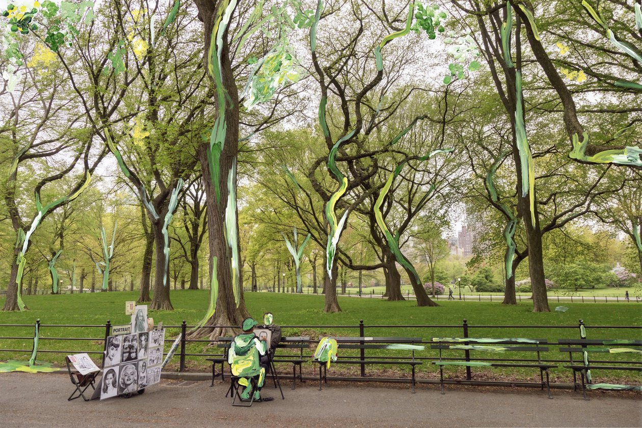 Central Park, 2019 (arşiv pigment baskısı üzerine akrilik boya) by Madeleine Gross
