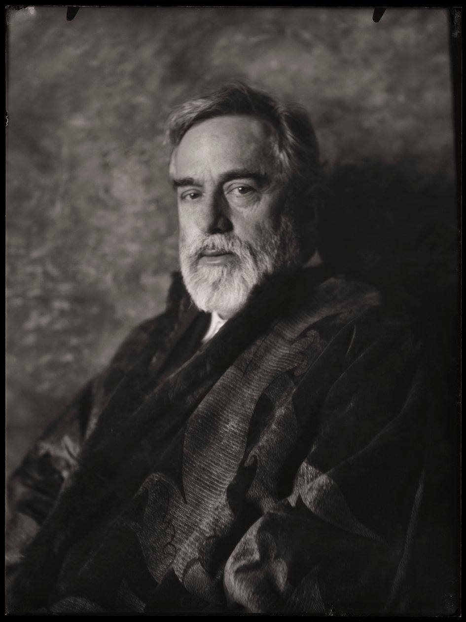 Otoportre, yaklaşık 1935. by Mariano Fortuny y Madrazo