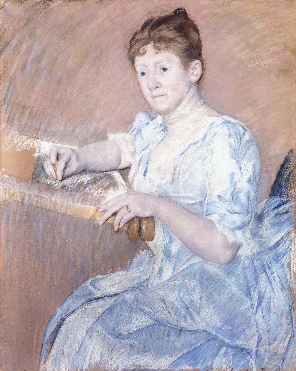 Bayan Alexander J. Cassat, Bir Goblen Çerçevesine Oturmuş Mavi Bir Gece Elbisesi içinde, by Mary Cassatt