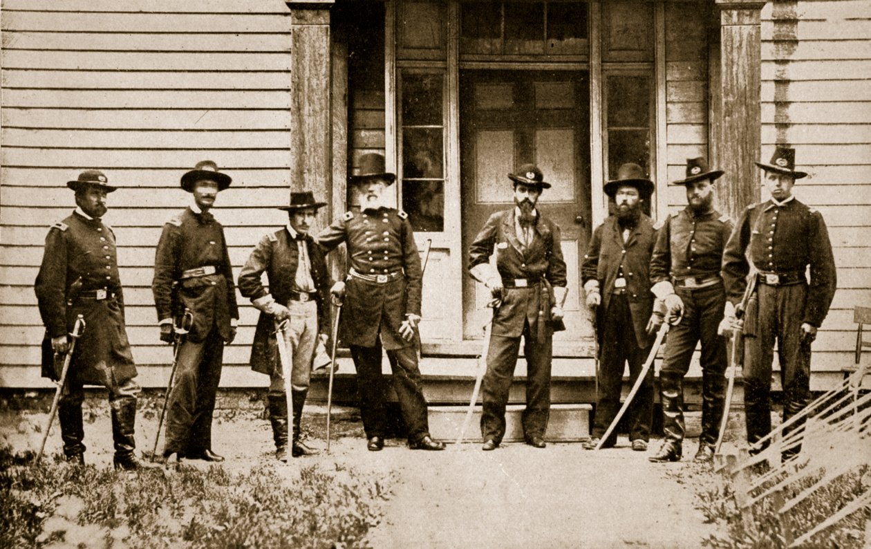 General E. V. Sumner ve Kurmay, 1861-65 by Mathew B. Brady