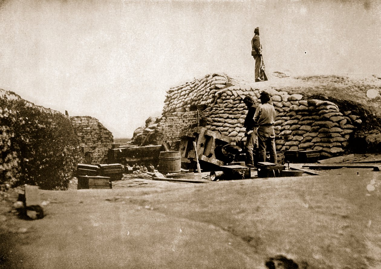 Kum Torbası Savunmaları ve Patlamış Silah, 1861-65 by Mathew B. Brady