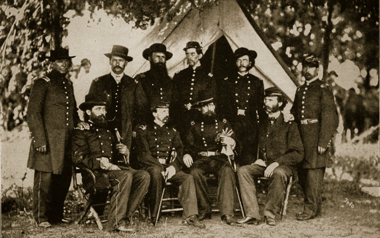 General Jefferson C. Davis ve Kurmay by Mathew and studio Brady