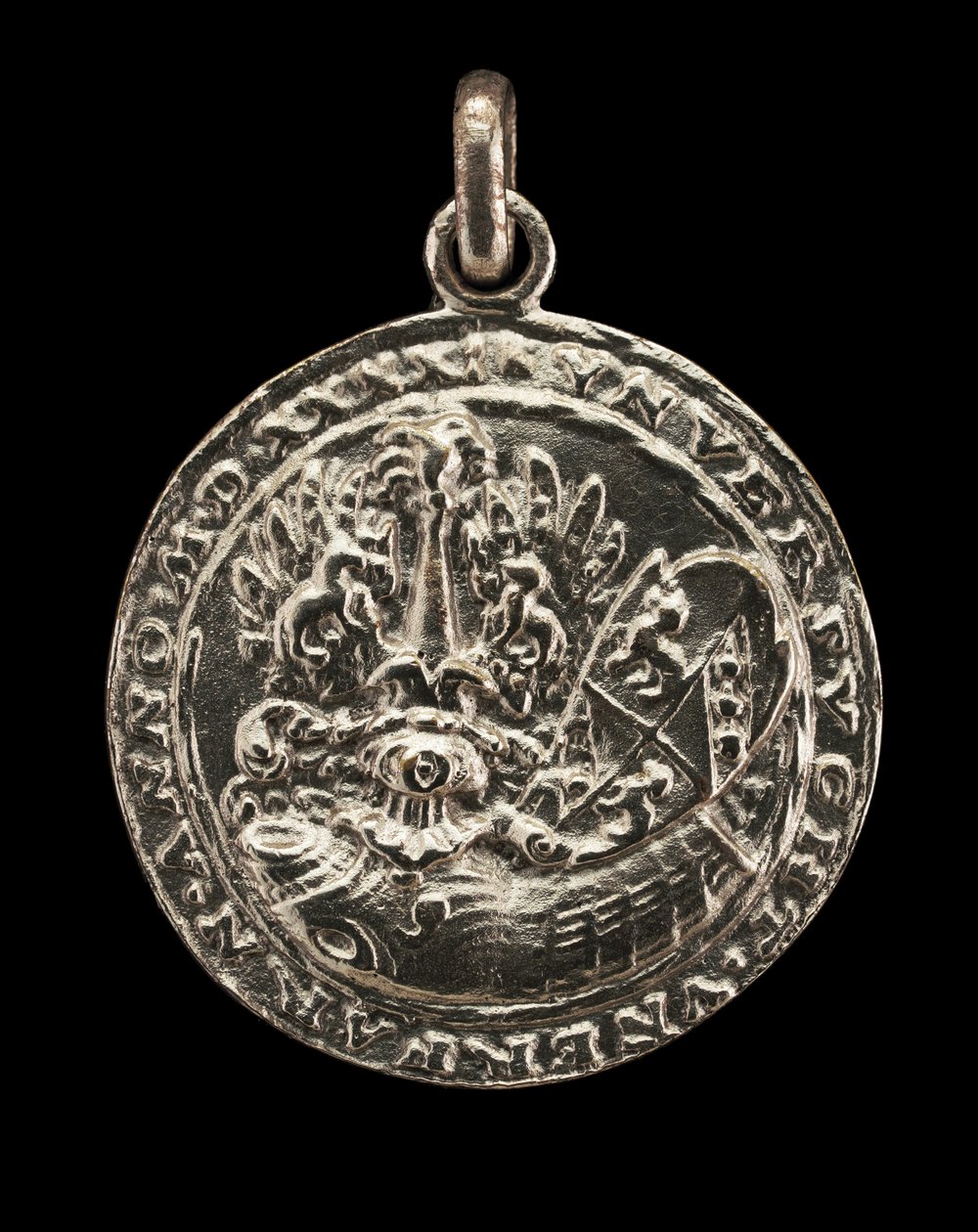 Shield, Cuirass, Casque ve Crest [ters], 1541. by Matthes Gebel