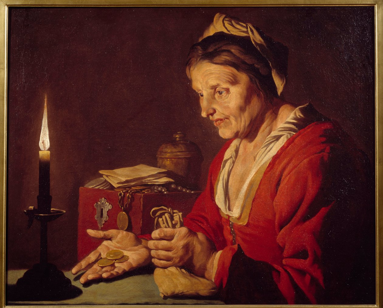 Hırs - Yaşlı bir kadın, saklandığı yerden yeni çıktığı altın paralarına bir mum ışığında bakar - Resim yapan Mathias Stomer (Matthias Stom) (1600-1650) Ec Flam by Matthias (c.1600 p.1650) Stomer