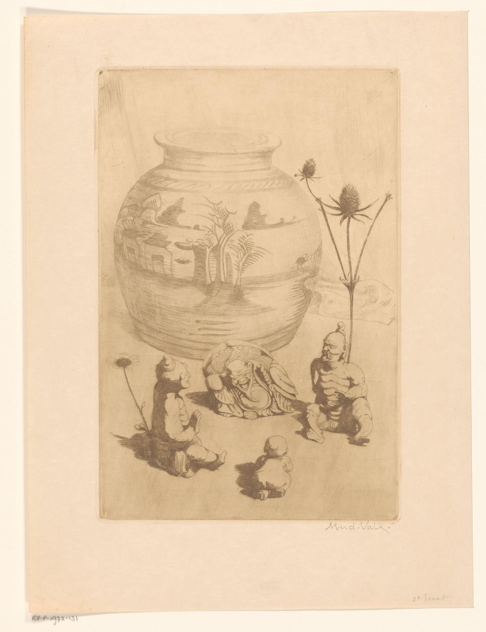 Dört küçük heykelli Çin vazosu by Maurits van der Valk