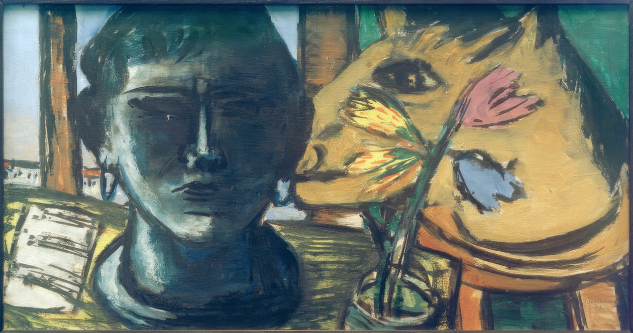 Heykel ile natürmort by Max Beckmann