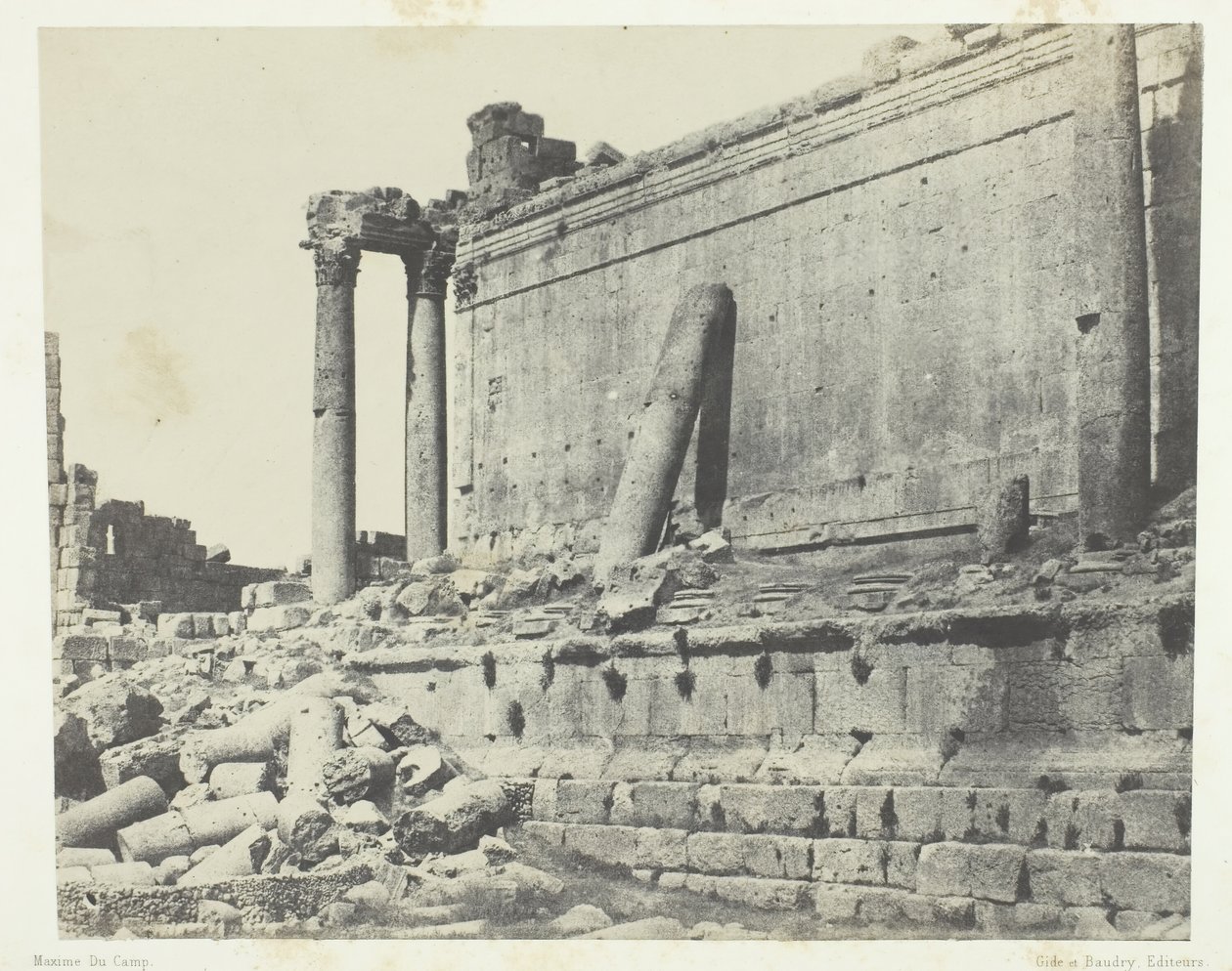 Baalbeck Heliopolis, Jüpiter Tapınağı, Doğu Cephesi, Suriye, 184951, 1852 basılmış. by Maxime Du Camp
