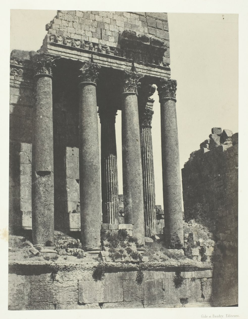 Baalbeck Heliopolis, Jüpiter Tapınağı, Güneydoğu Açısından Görünüm, Suriye, 184951, basılmış 1852. by Maxime Du Camp