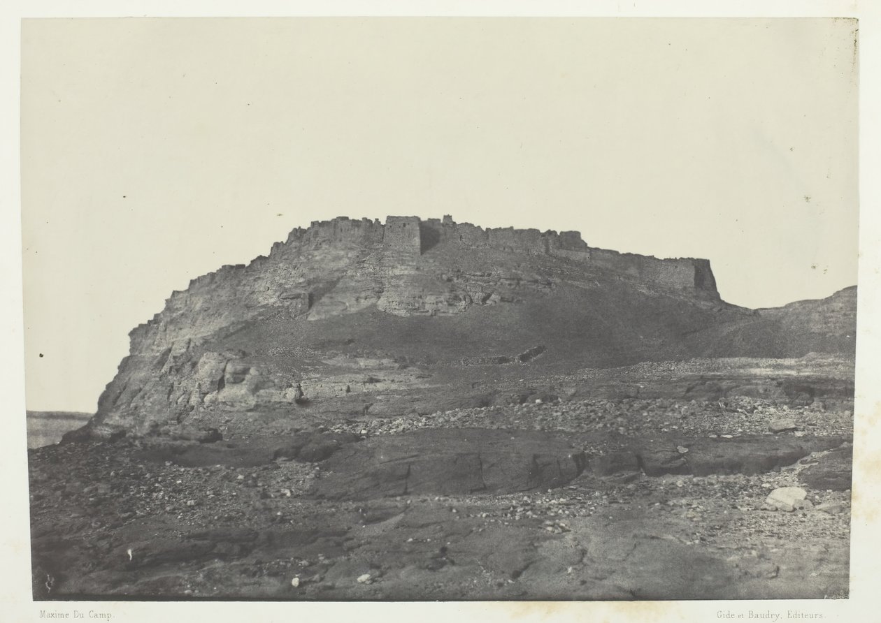 İbrahim Antik Yerleşkesi Kalesi, Güneyden Görünüm, Nubia, 184951, 1852 basılmış. by Maxime Du Camp