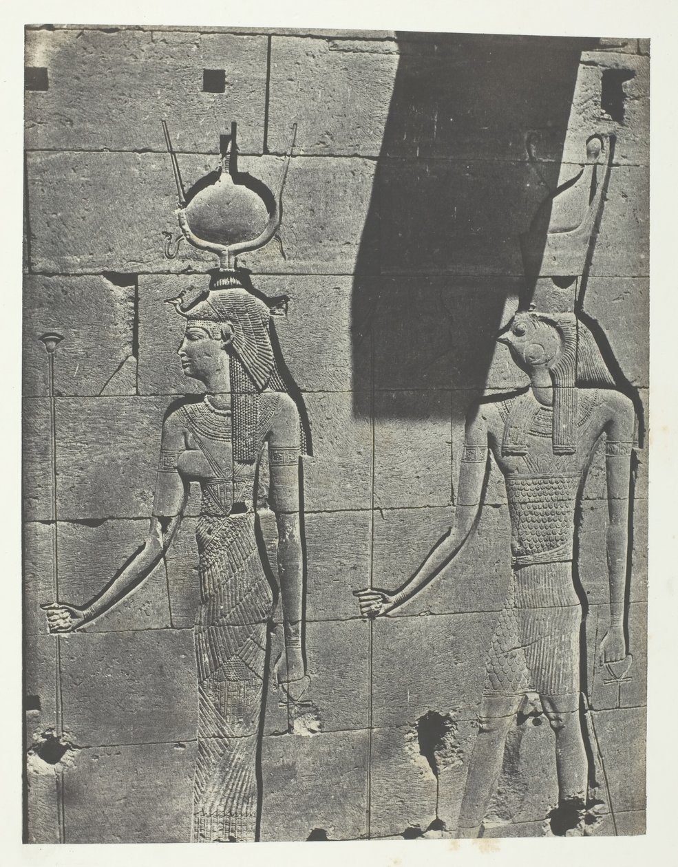 Kalabscheh, Tapınağın Arka Cephesinden Heykeller, Nubia, 184951, 1852 basılmış. by Maxime Du Camp