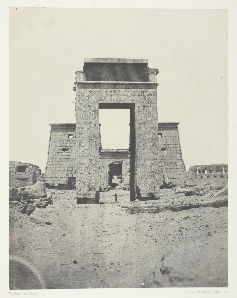 Karnak, Propylone from the Temple of Khons, Thebes, 184951, basılmış 1852. by Maxime Du Camp