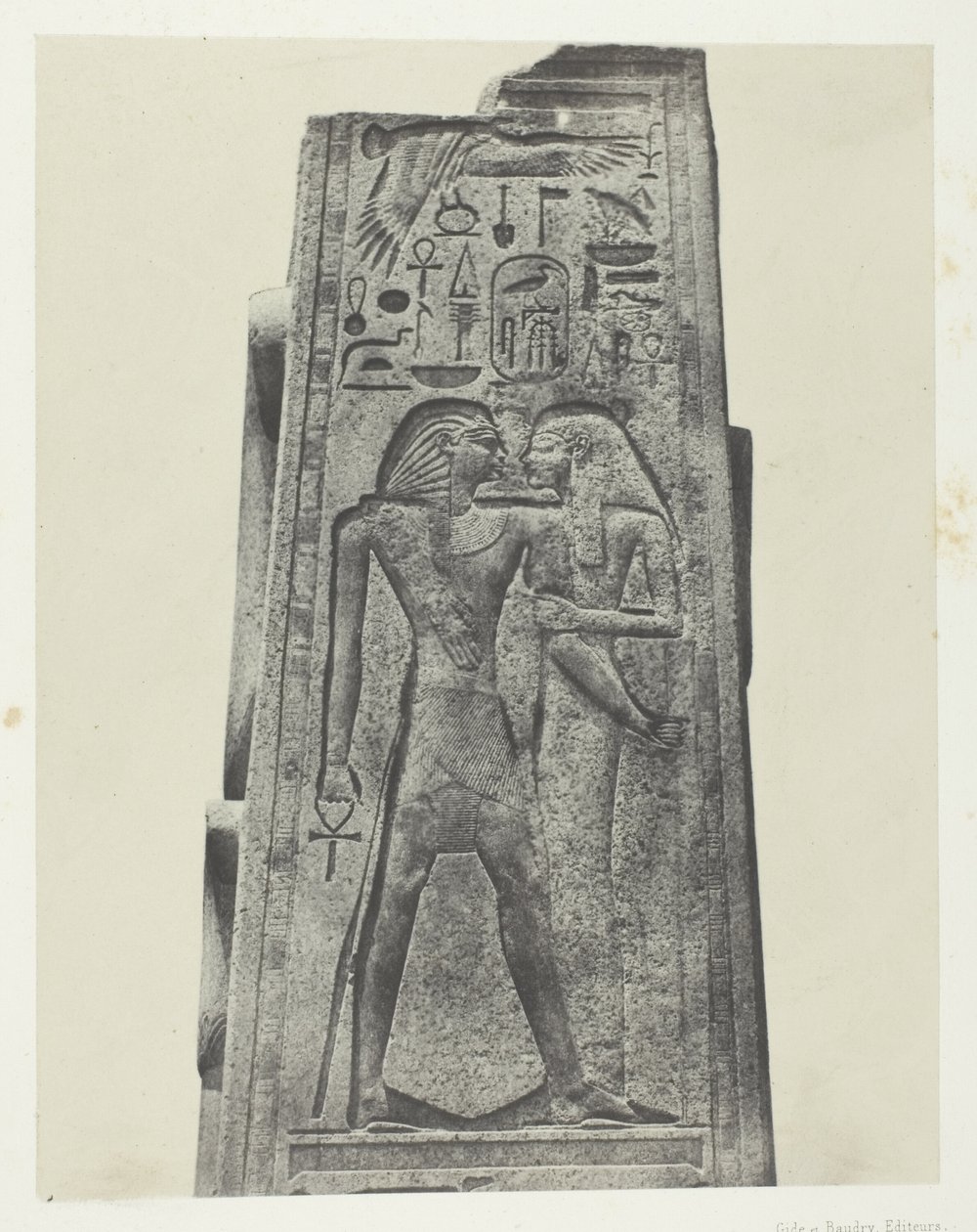 Karnak Sarayı, Granit Kutsal Alanı Önündeki Sütun; Teb by Maxime Du Camp