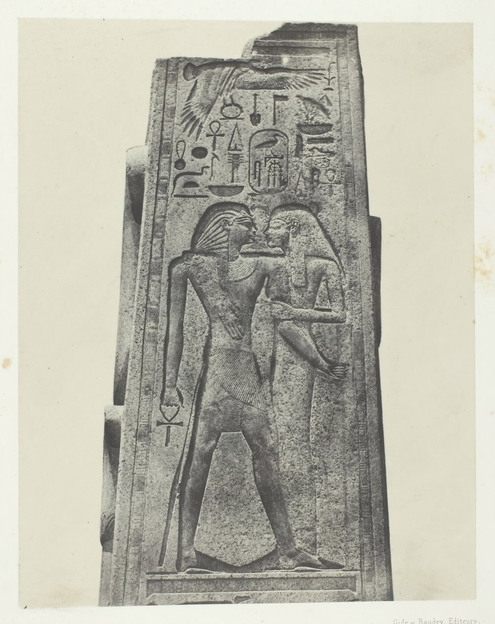 Karnak Sarayı, Granit Kutsal Alanından Önce Sütun, Thebes, 184951, 1852 basılmış. by Maxime Du Camp