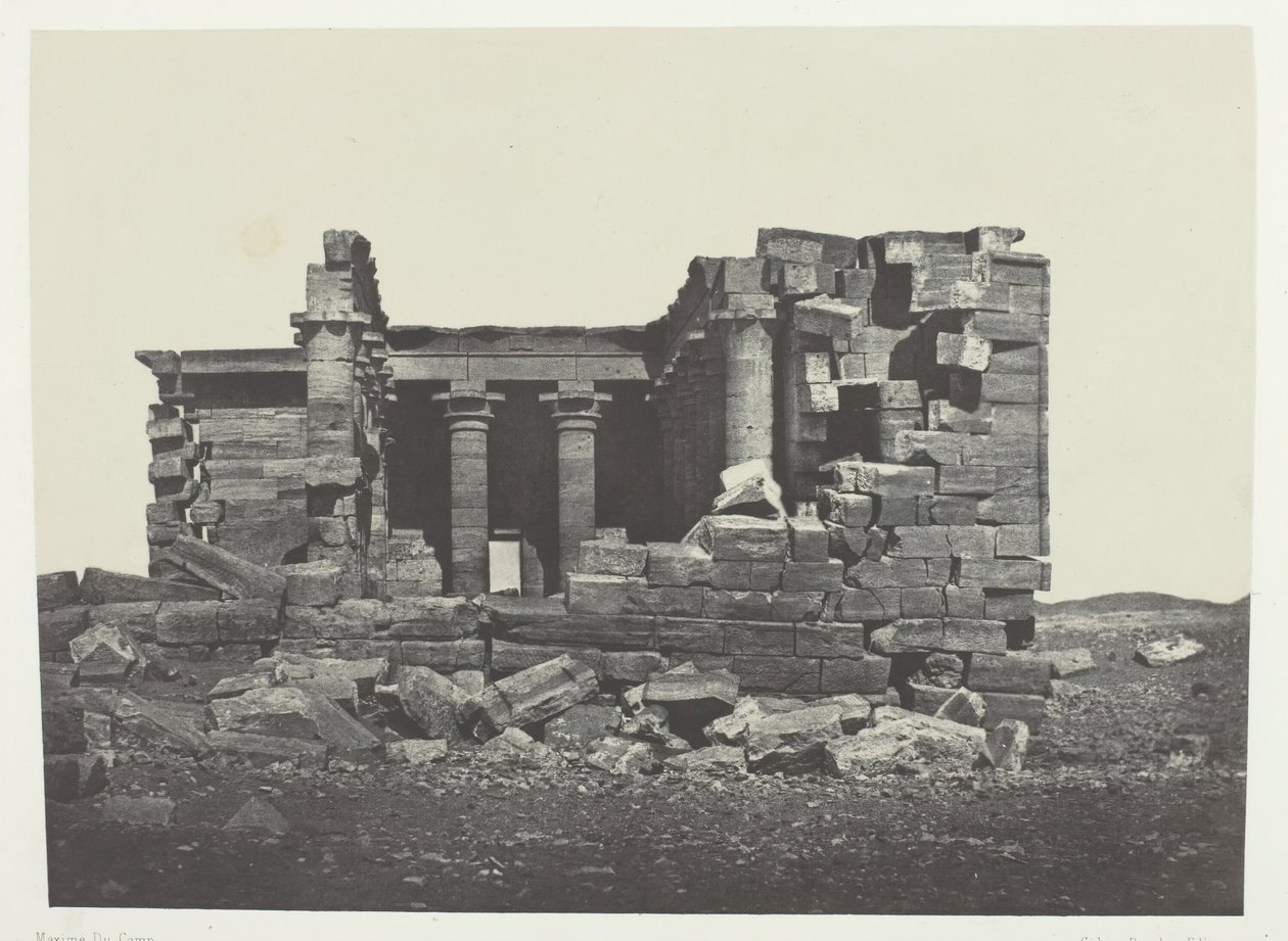 Maharakkah Hiera Sycaminos Yunanlılar Tapınağı, Nubia, 184951, 1852 basılmış. by Maxime Du Camp