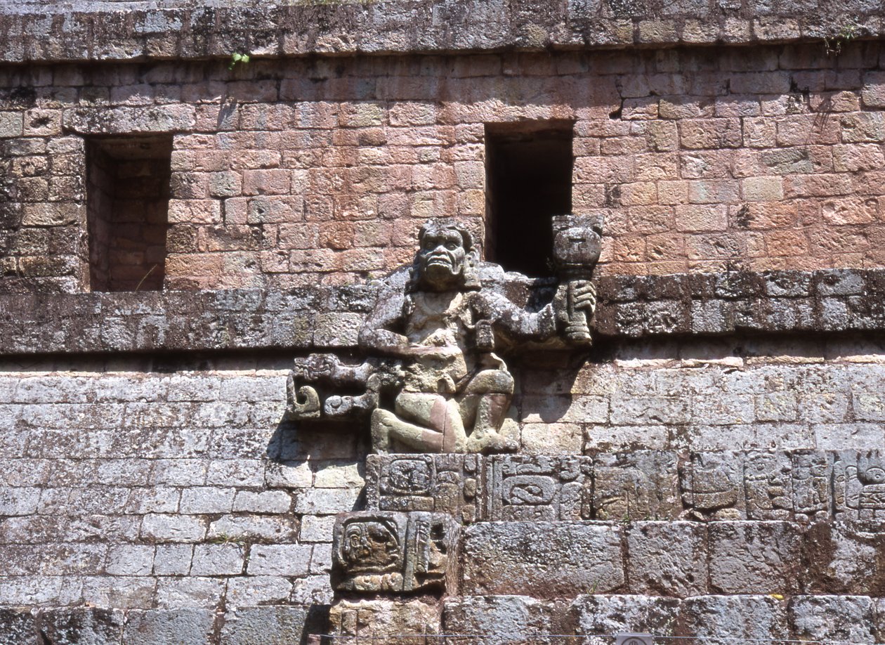 Copan Batı Avlusu, Geç Klasik Dönem MS 600-900 by Mayan