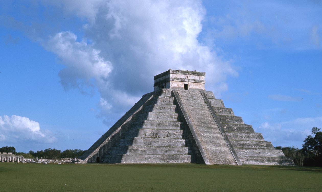 El Castillo, Chichen Itza'da ekinoks, Post Classic dönem MS 600-900 arası by Mayan