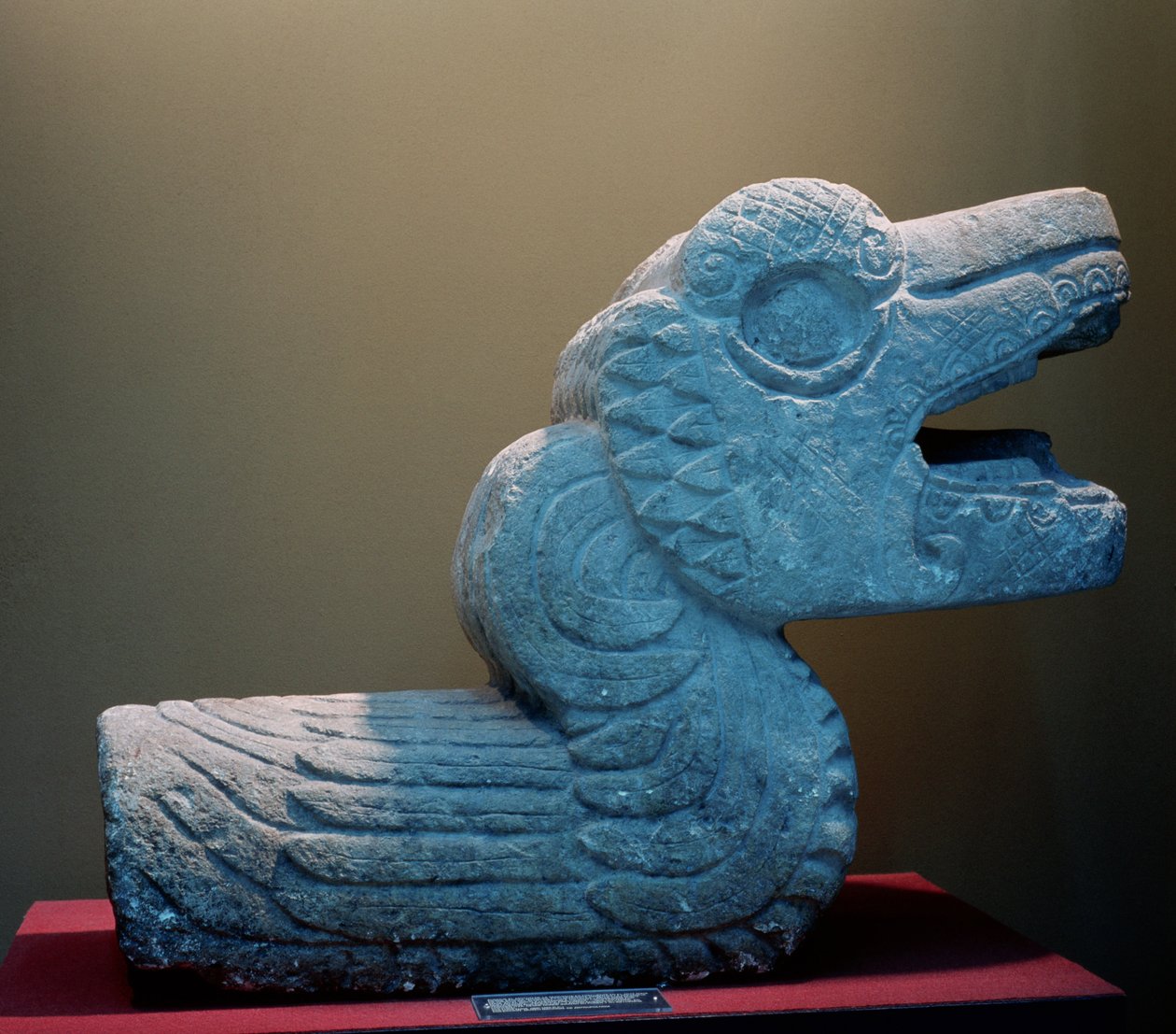 Tüylü Yılan, MS 800-900 (renkli taş) by Mayan