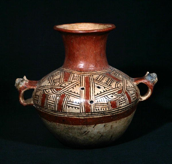 Utatlan (Cumarcaaj), Kiş, Guatemala, Orta Amerika, Klasik Sonrası Dönem (pişmiş toprak) delikli cenaze vazosu by Mayan Mayan