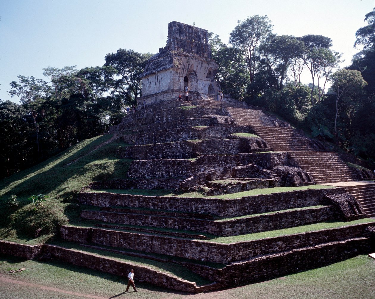 Kolomb öncesi medeniyet: Chiapas Klasik Maya döneminde Palenque bölgesinin görünümü by Mayan Mayan
