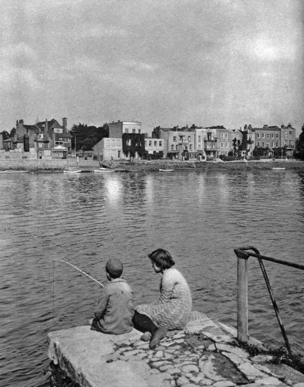 Strand-on-the-Green, Chiswick, Londra, 1926-1927 by McLeish