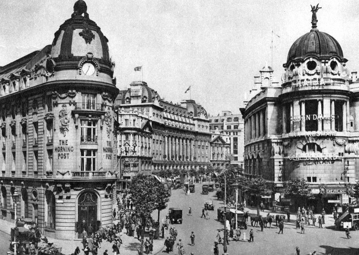 Aldwych Crescent