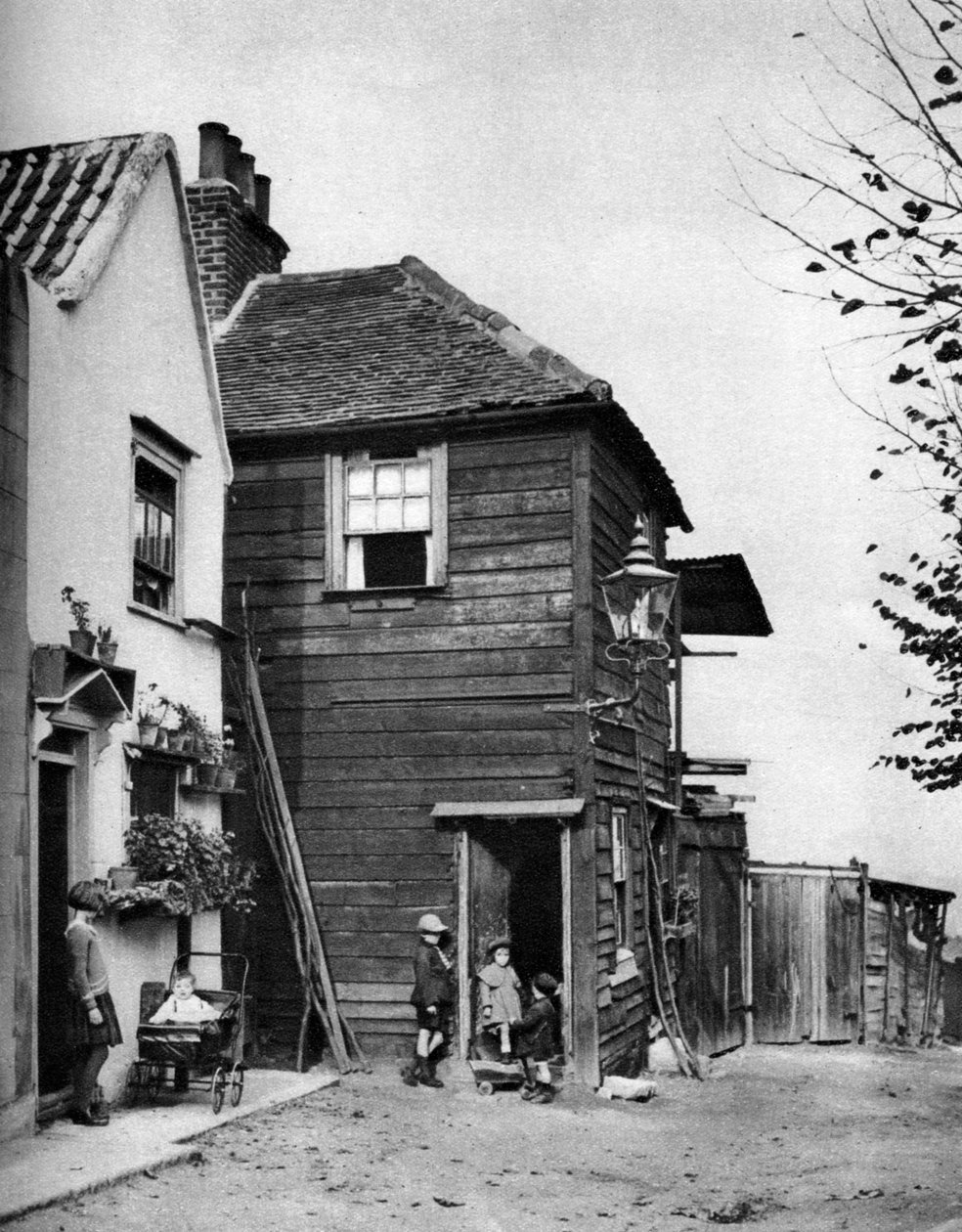Townsend Yard, Highgate High Street'in dışında, Londra, 1926-1927. by McLeish