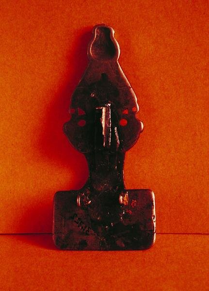 Charnay Fibula (metal) (ters) by Merovingian School Merovingian School