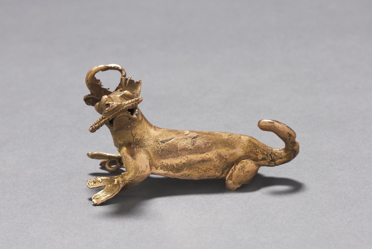 Geyik Yeme Mısır Kolye, c. 1000-1550 (dökme altın) by Mesoamerican Mesoamerican