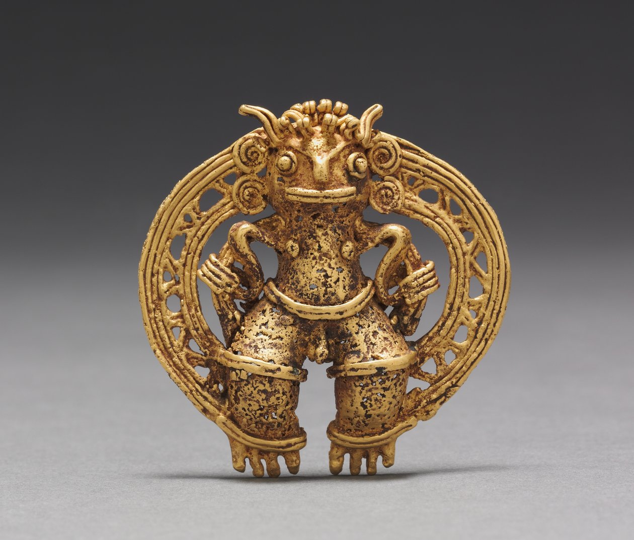 Figür Kolye, c. 1000-1550 (dökme altın) by Mesoamerican Mesoamerican
