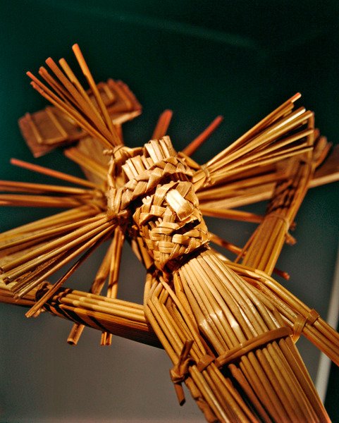 Çarmıha gerilmiş (dokuma saman) by Mexican School