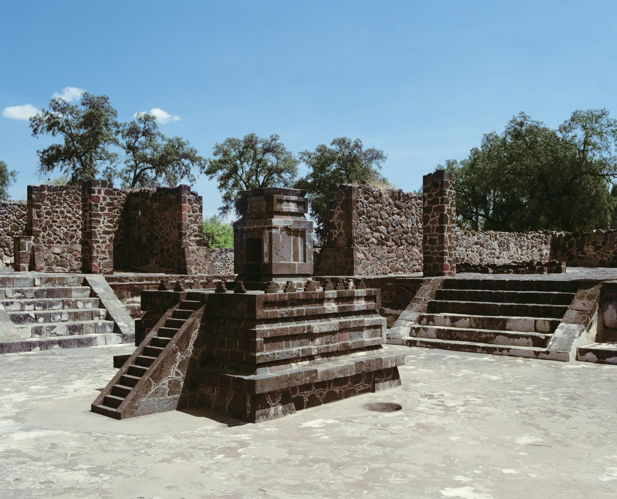 Atetelco Sarayı by Mexican School