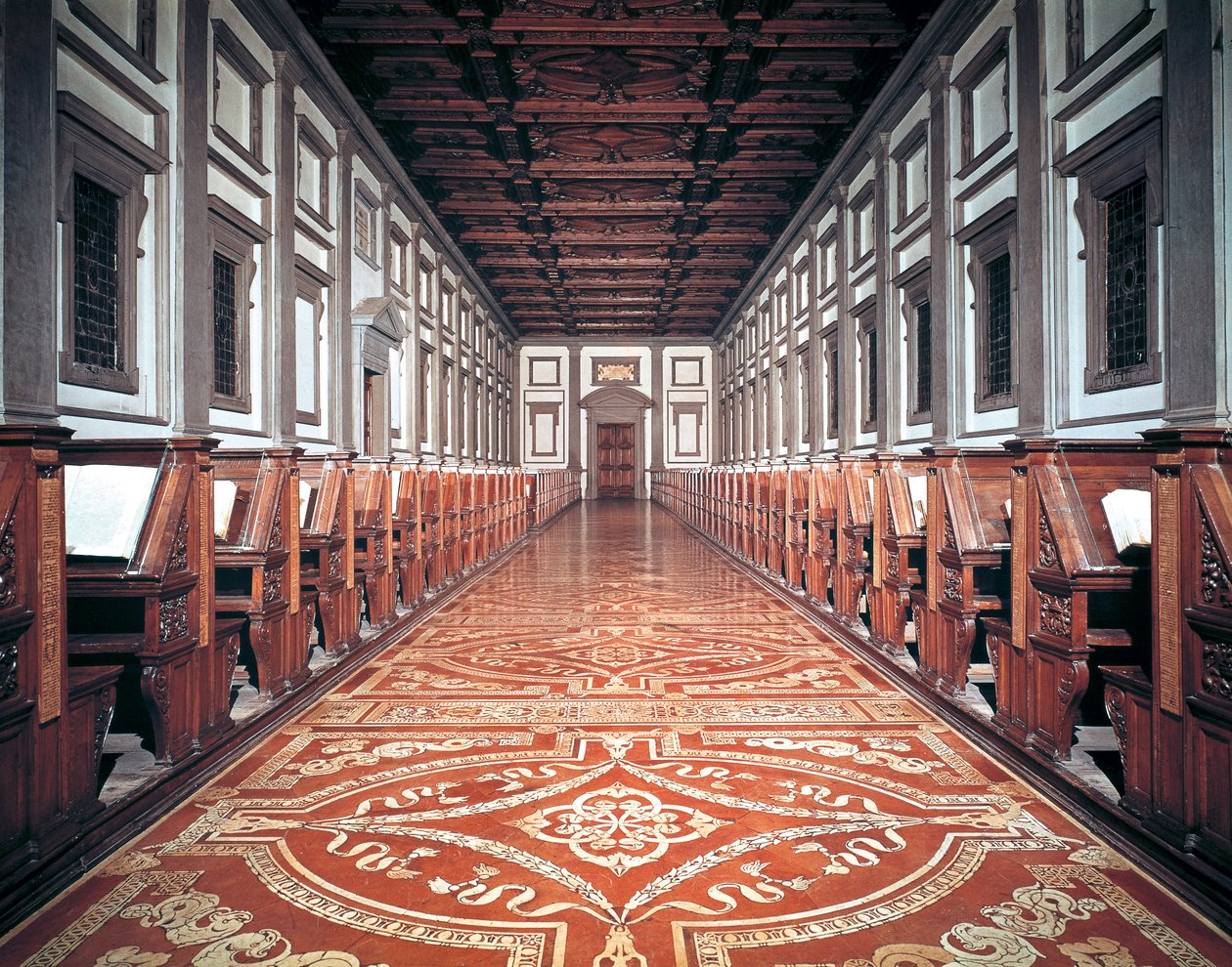 Laurentian Kütüphanesi salonu, mimar Michelangelo (1475-1564), Floransa, İtalya by Michelangelo Buonarroti