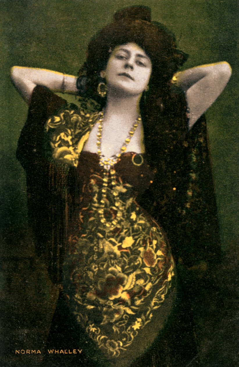 Norma Whalley, Avustralyalı aktris, 20. yüzyılın başlarında. by Miller and Lang