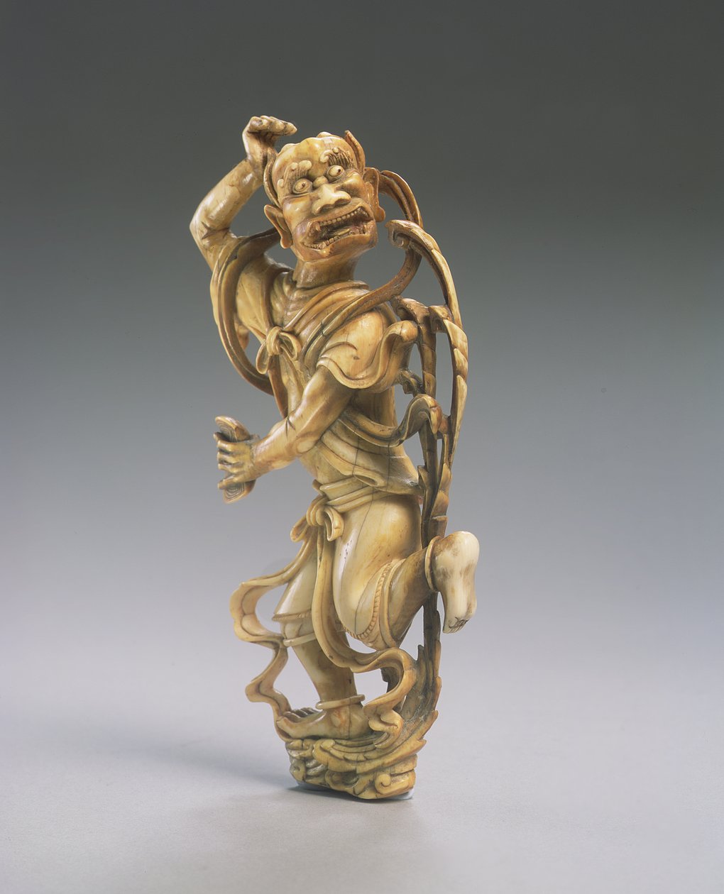 Bir Kui xing Figürü (oyulmuş fildişi) (ayrıca bkz. 272115) by Ming Dynasty Chinese School