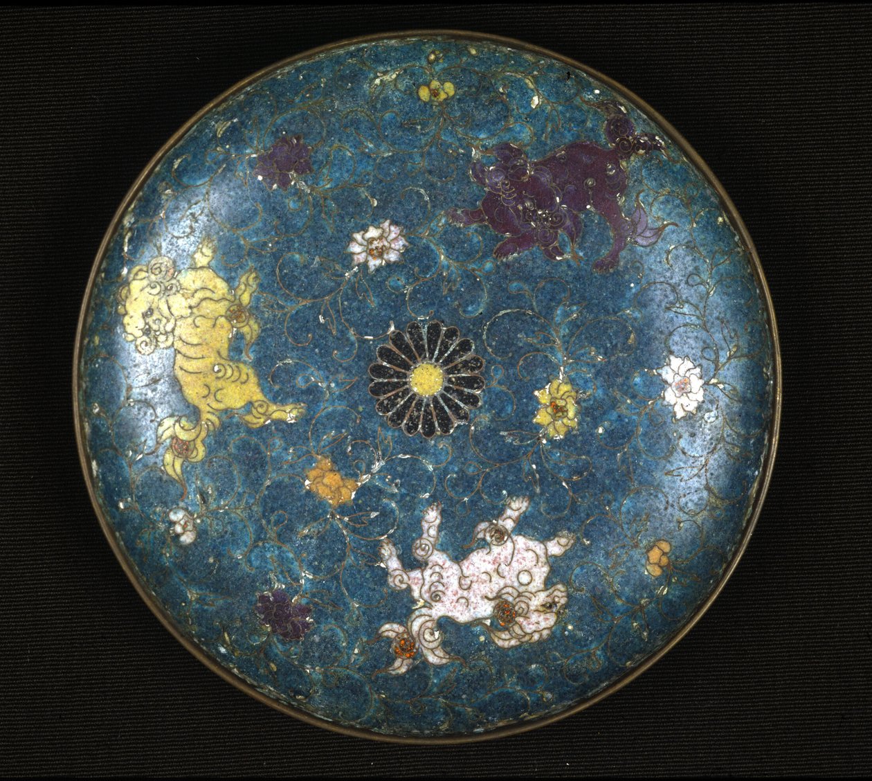 Bakır ve emaye işi emaye plaka, Ming dönemi (1368 - 1644). by Ming Dynasty Chinese School