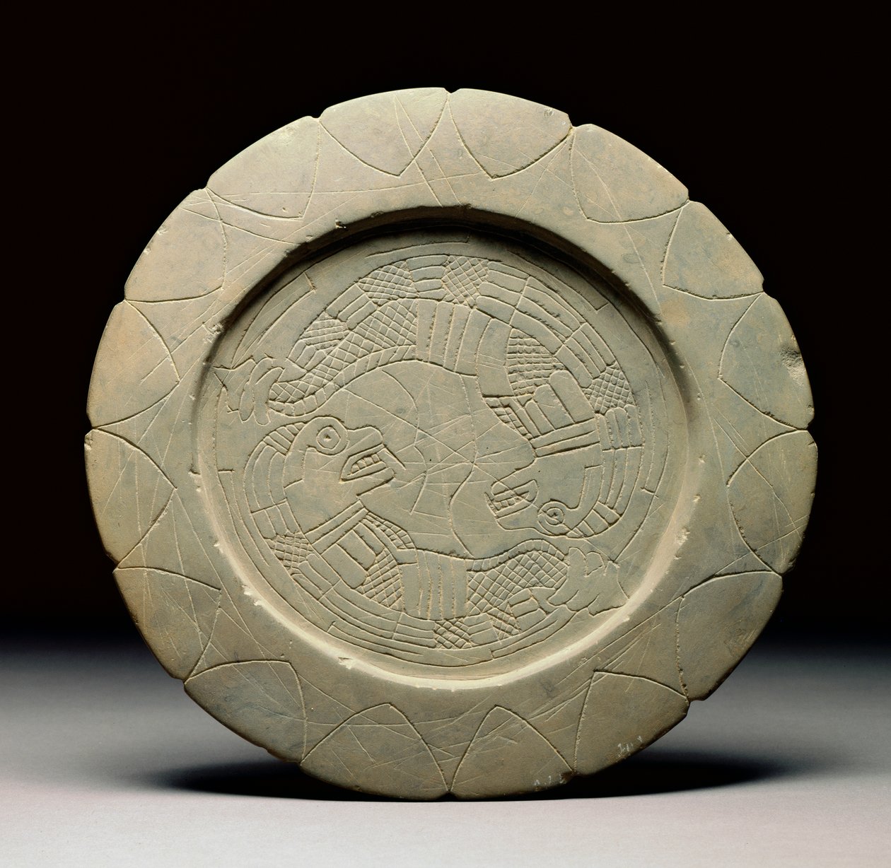 Palet taşı, Moundville, 1200-1500 (ayrıca bkz. 422911) by Mississippian culture