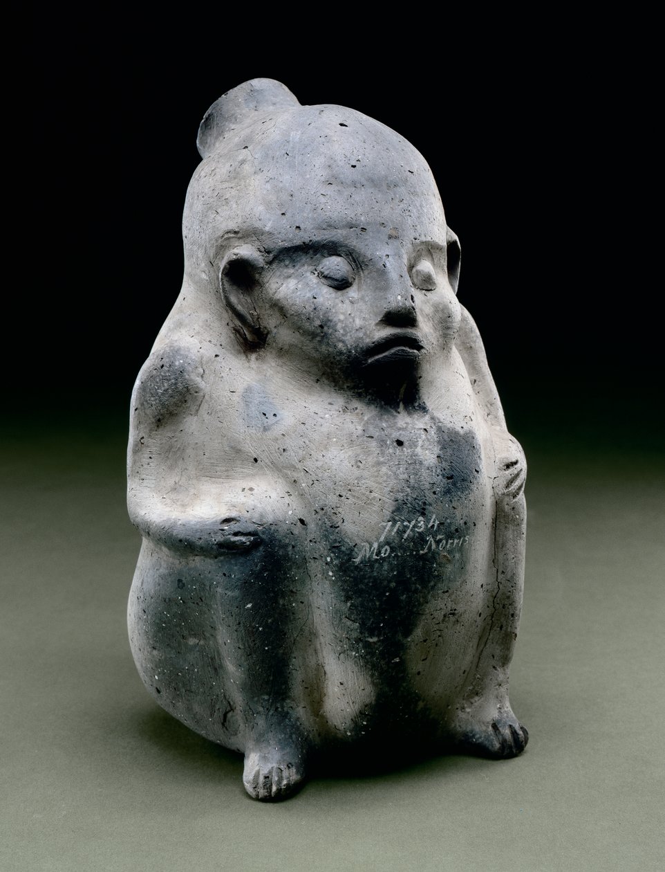 İnsan heykeli kabı, 1100-1300 (seramik) by Mississippian culture