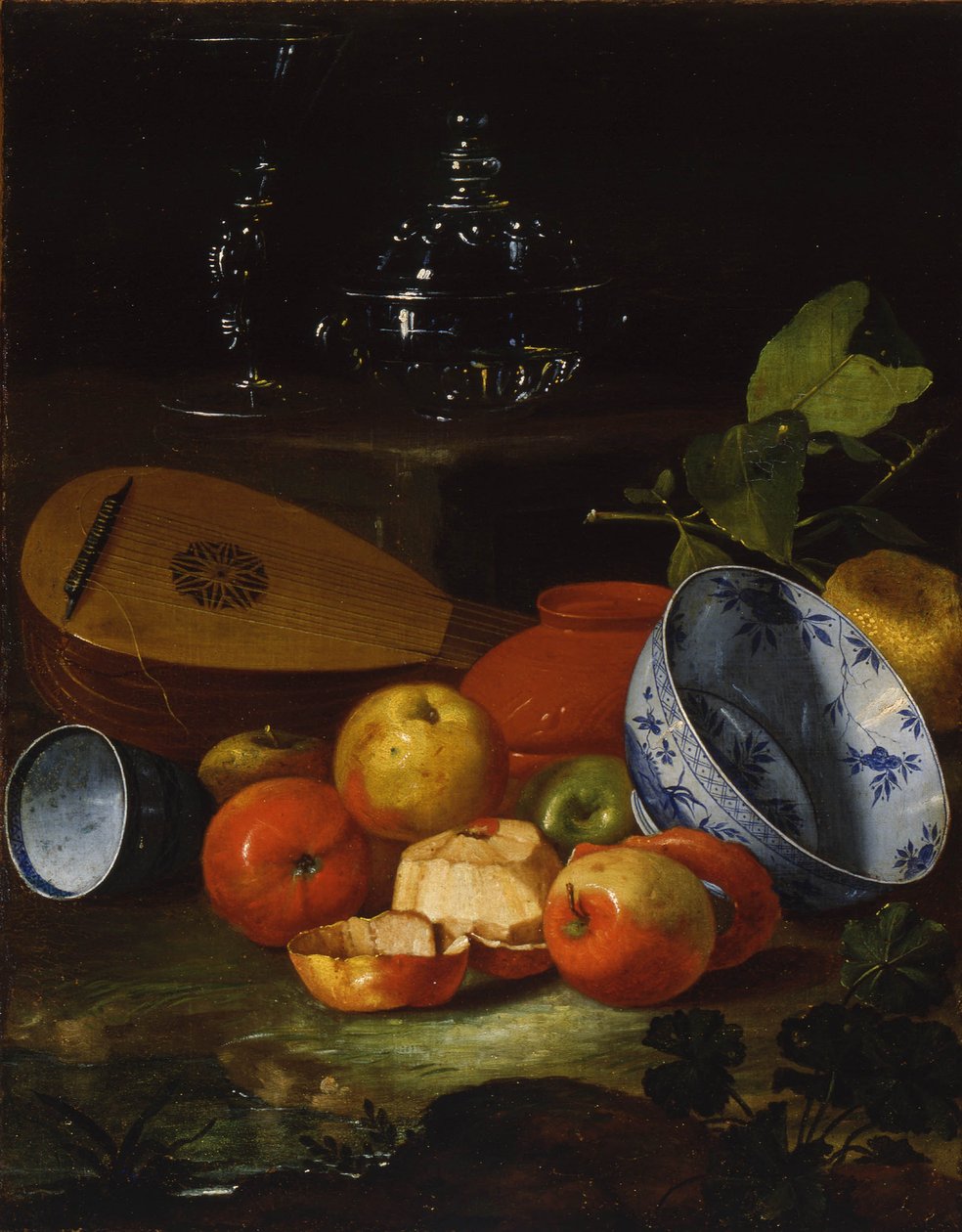 Mandolin, fincan ve kase, porselen, elma, 1706 by Monari