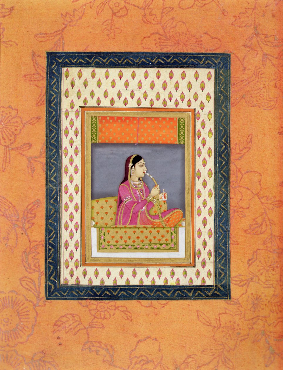 Nargile içen ve parfüm şişesi tutan bir bayan, yaklaşık 1760 (kağıt üzerinde opak klozet) by Mughal School