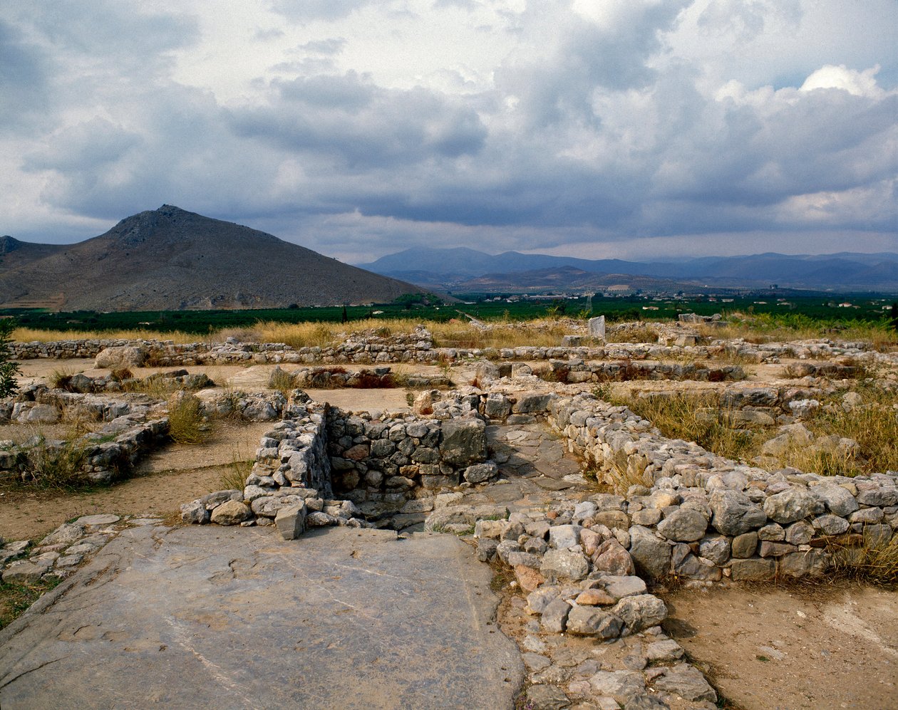 Miken sanatı: Miken kalesinin hamamları, Tiryns Şehir, MÖ 1200 civarında. Yunanistan by Mycenaean