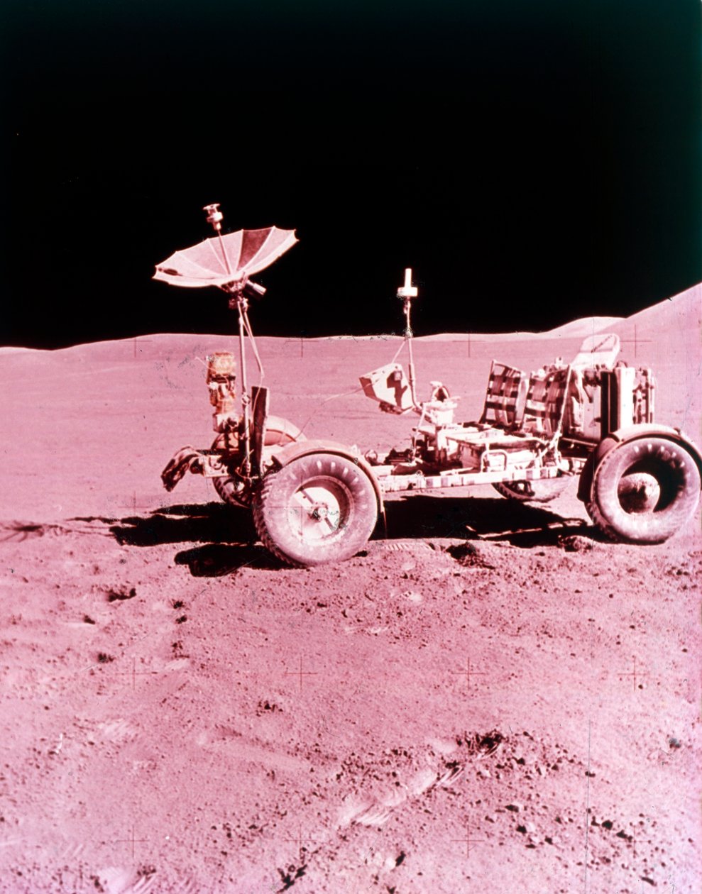 İlk Ay Gezici Araç, Apollo 15, Temmuz 1971. by NASA Images