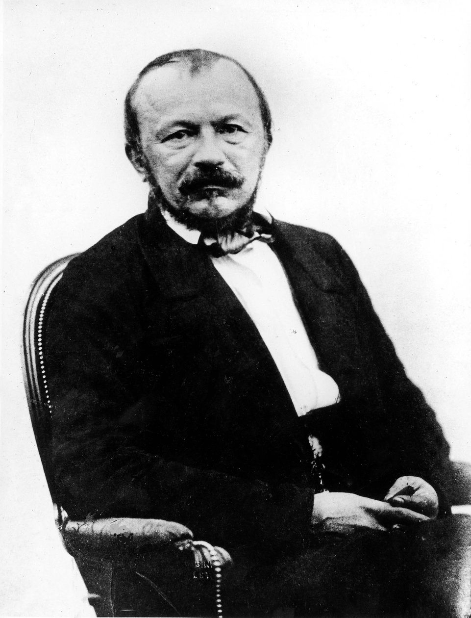 Gerard de Nerval (1808-1855) Fransız romancı, Disderi Albümünden çekilmiş bir resim (n.16 sayfa 9) by Nadar