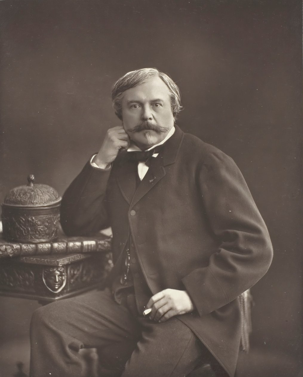 Edmond de Goncourt Fransız yazar ve eleştirmen, 1822-1896, c. 185376. by Nadar