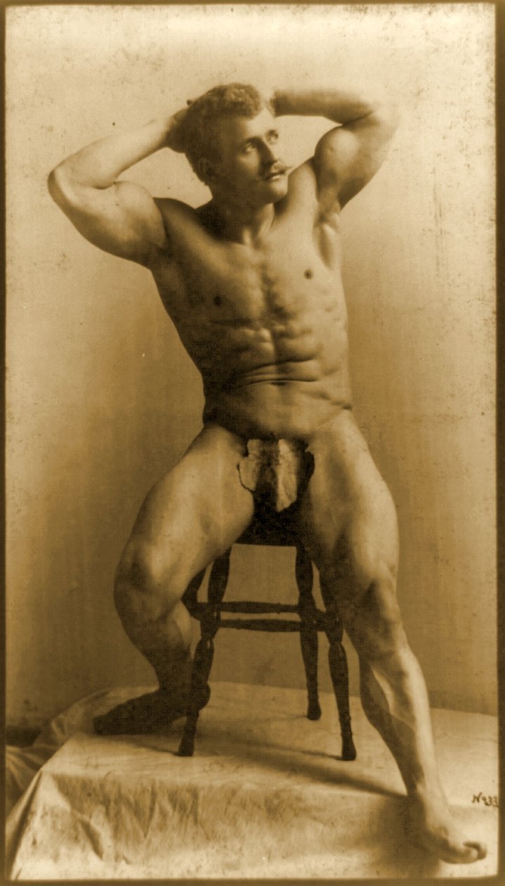 Eugen Sandow, klasik antik Greko-Romen pozunda, 1893 dolayları by Napoleon Sarony