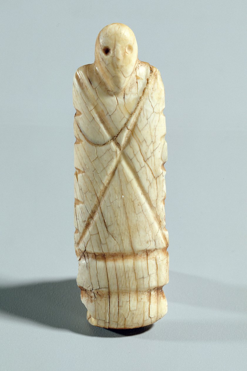 Sakallı bir adam figürü (fil fildişi) by Naqada I Period Egyptian