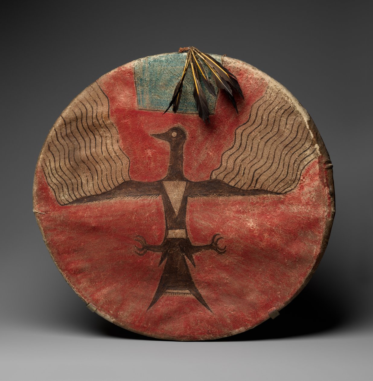 Shield, c.1885 (tabaklanmış deri, pigment, ahşap ve tüyler) by Native American