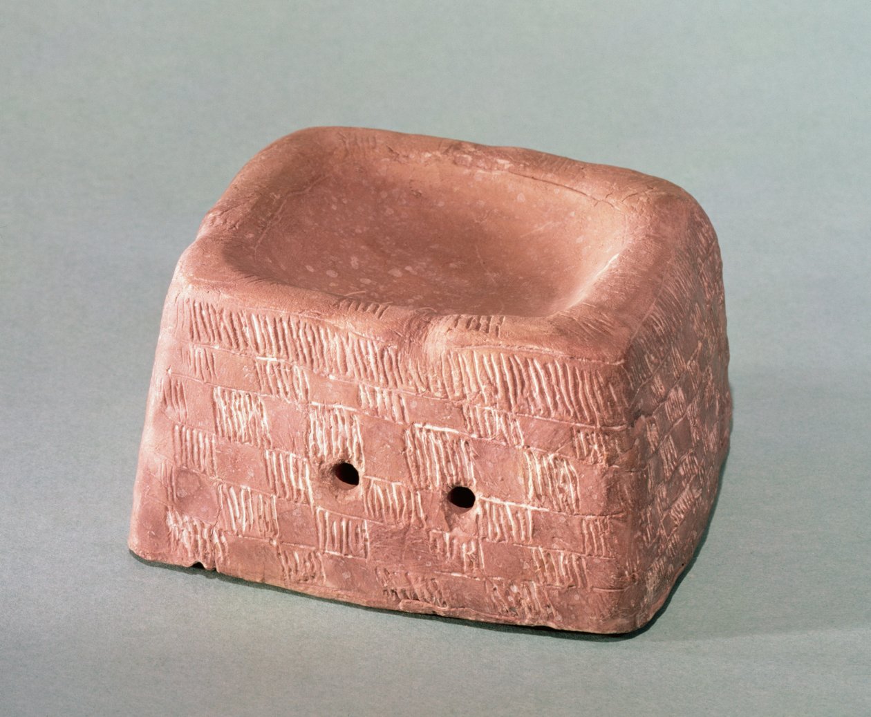 Parfüm yakıcı olarak kullanılan vazo desteği, Chasseen Kültürü, MÖ 3000-2500 (çömlek) by Neolithic Neolithic